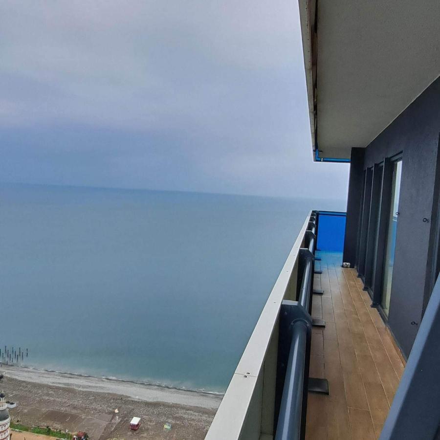 Orbi City Batumi Aparthotel Kültér fotó